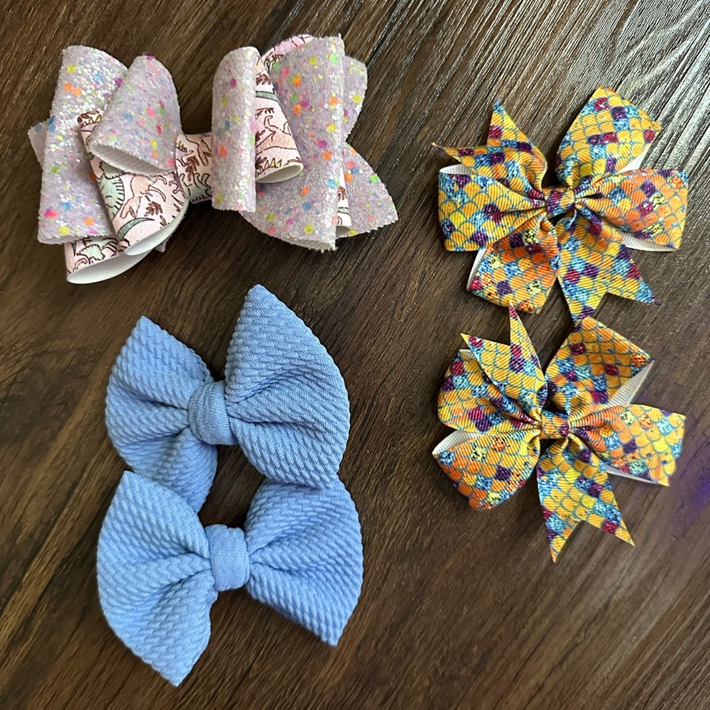 Girls Aligator Clip Bows Multicolored